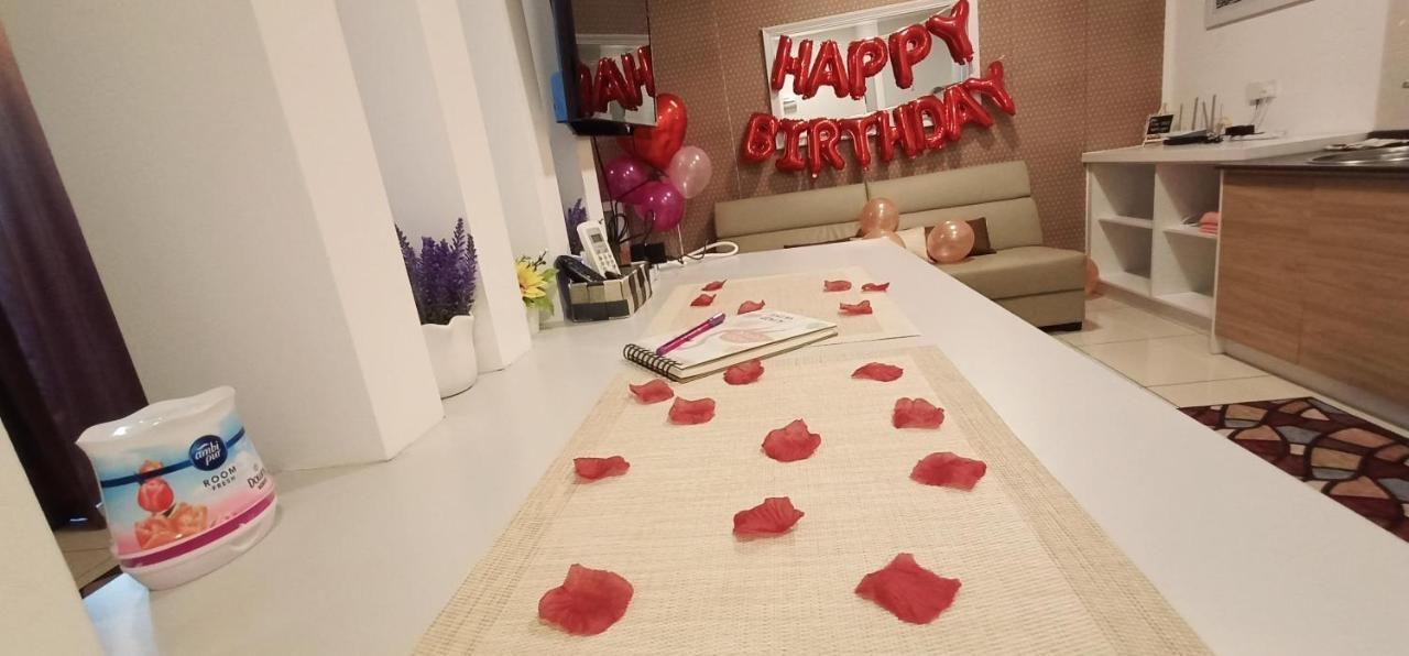 Nins Evo Bangi Apartment Bagian luar foto