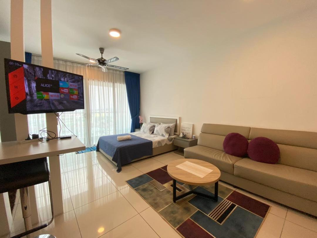 Nins Evo Bangi Apartment Bagian luar foto